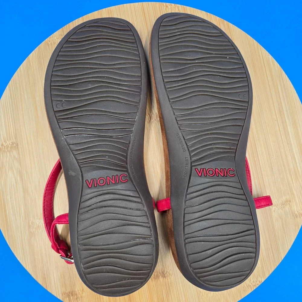 Vionic Nala Red‎ Leather Studded T-Strap Sandals Orthotic Support Womens 10